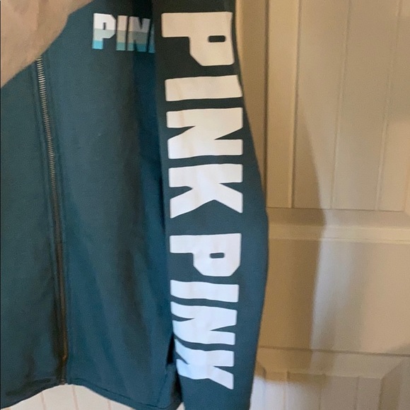 Blue green hoodie - Picture 2 of 3